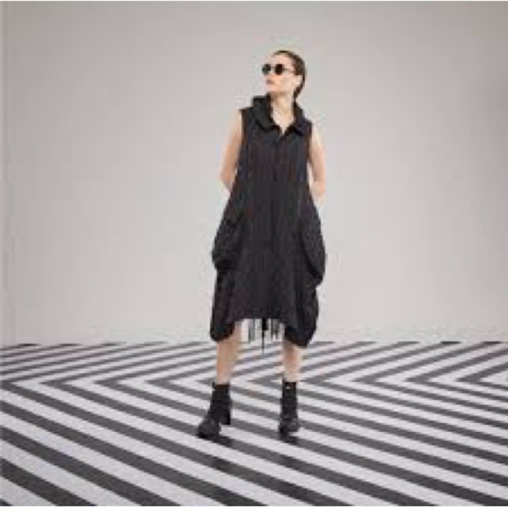 Lagenlook Sleeveless Black Midi Coat/ Dress with Balloon Hem with pockets